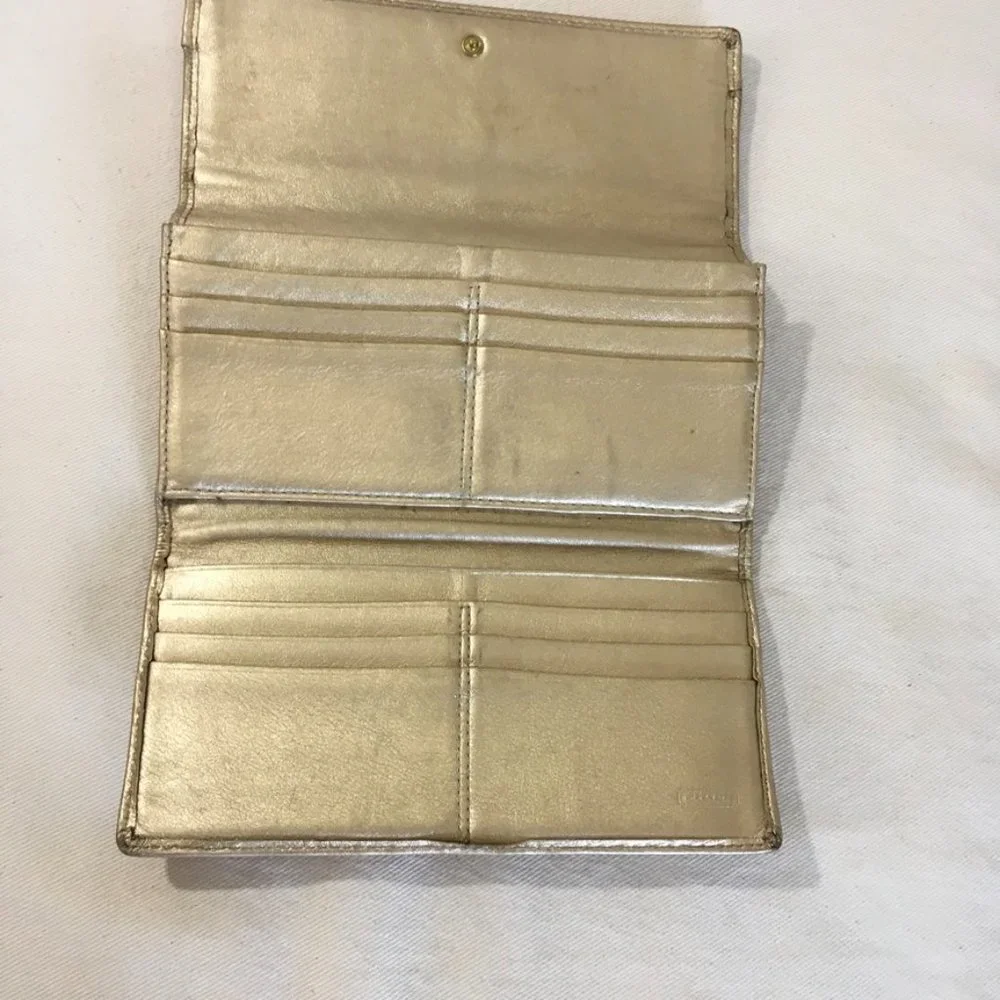 Coach Gold Wallet 7.5